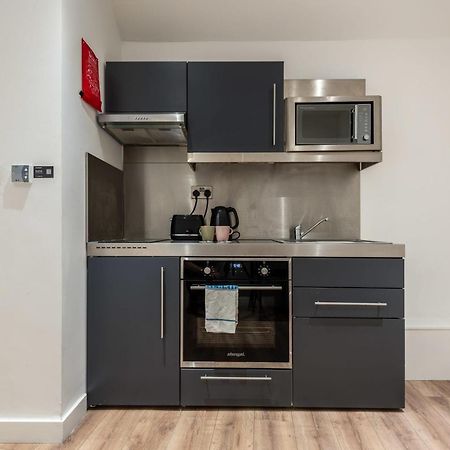 Charming Studio Apartment In Central 셰필드 외부 사진